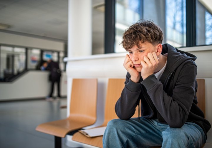 Úzkosti a strachy související s obdobím puberty: Co je normální a kdy zpozornět
