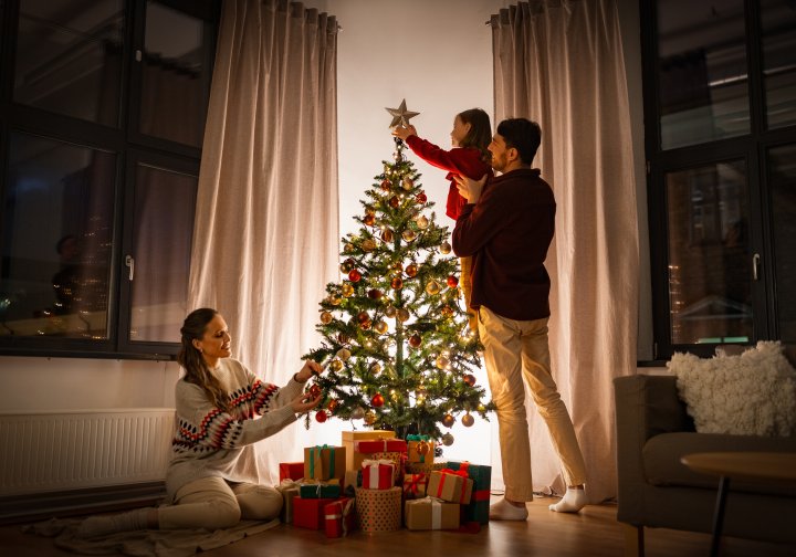Vánoční rodinná dynamika: co stojí za napětím a jak ho zvládat